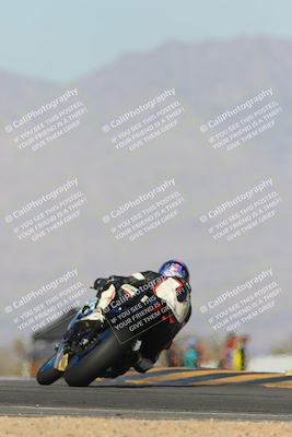 media/Mar-22-2025-CVMA (Sat) [[462c0ffedb]]/Race 13-Amateur Supersport Middleweight/